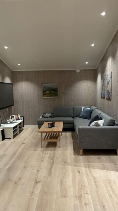 Mountainside Lodge - Breivikeidet Tromsø Kültér fotó